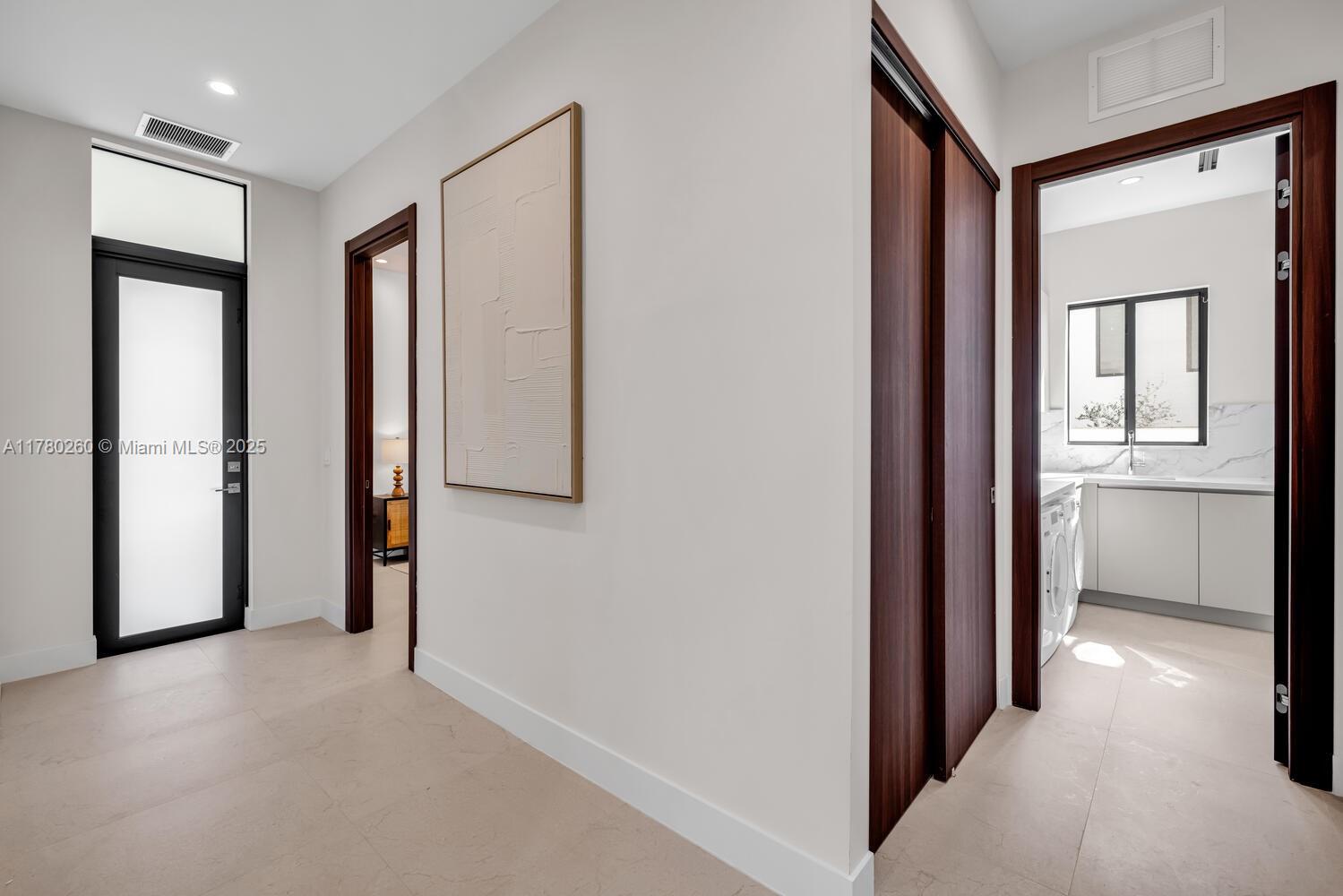 AQUA MARINE - Residential