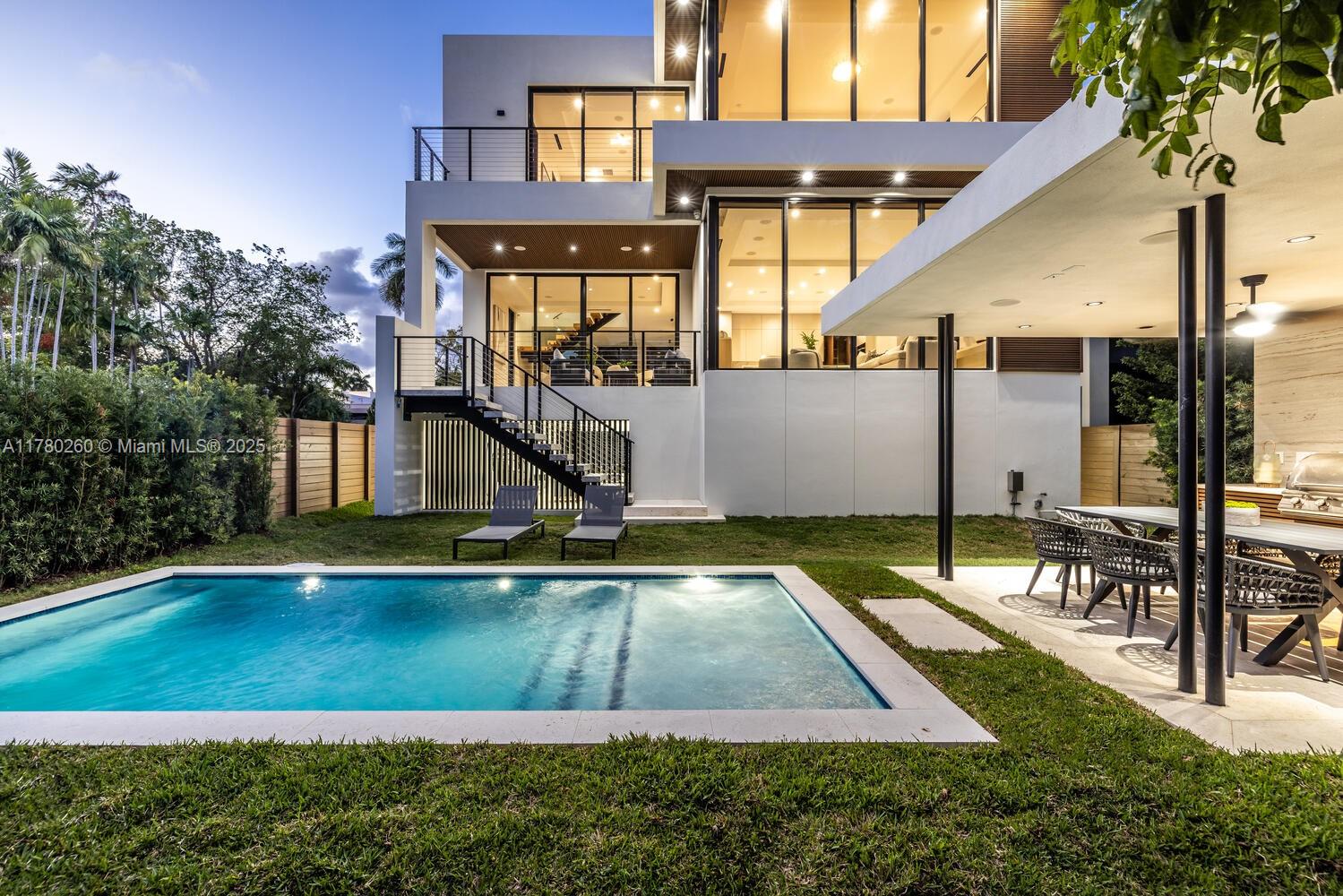 AQUA MARINE - Residential