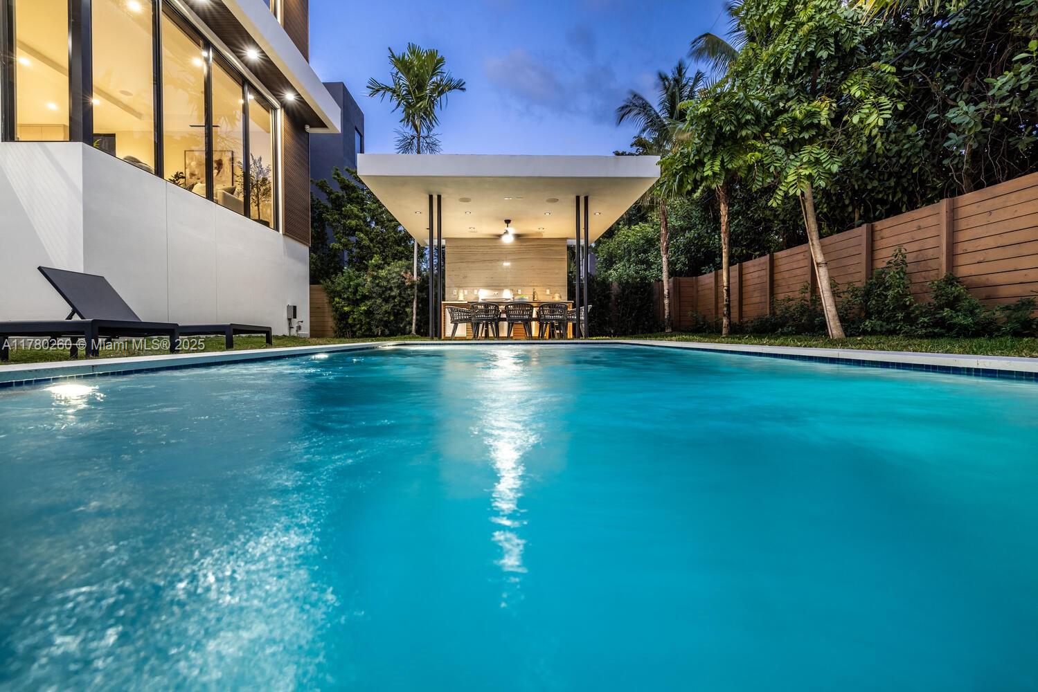 AQUA MARINE - Residential