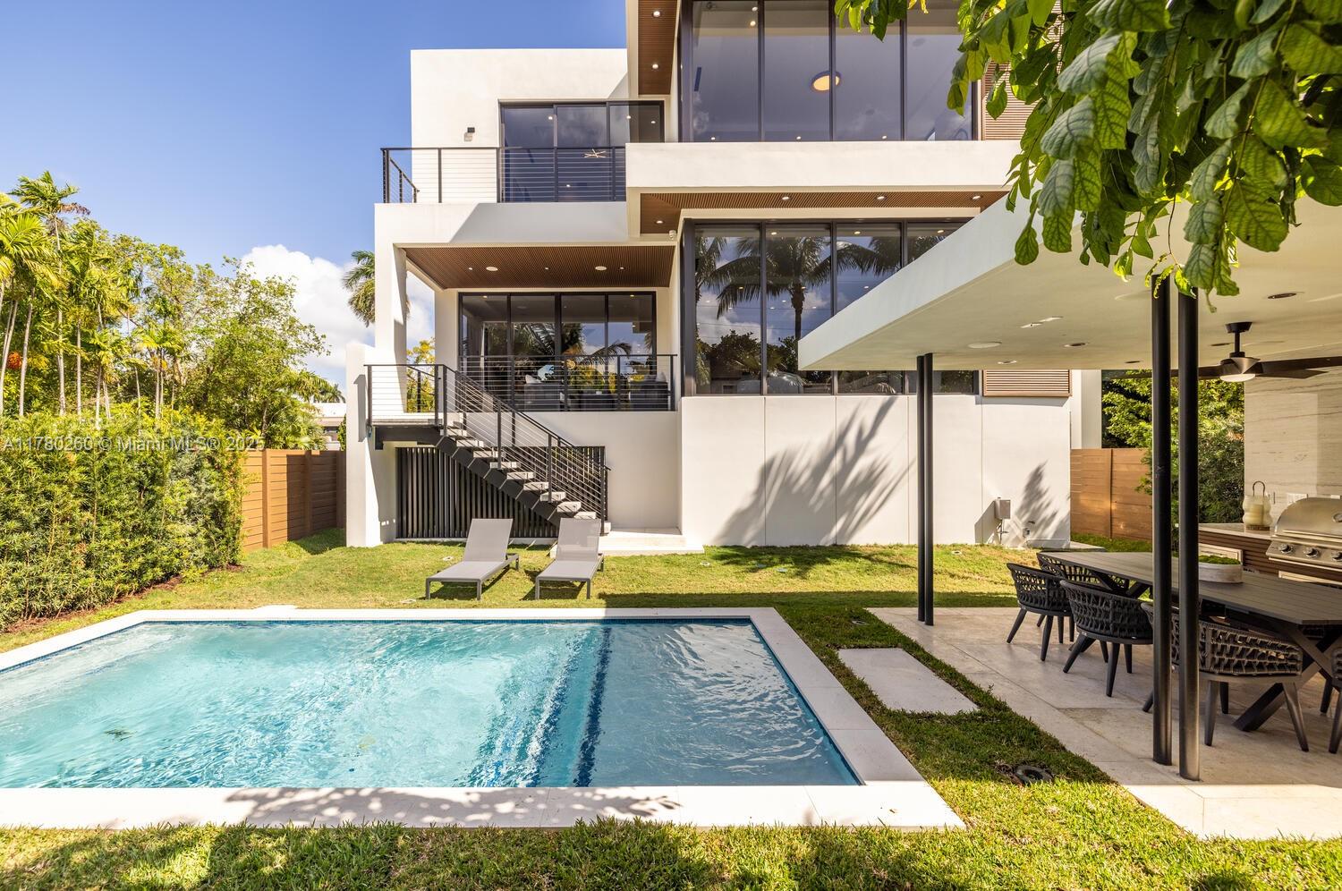 AQUA MARINE - Residential