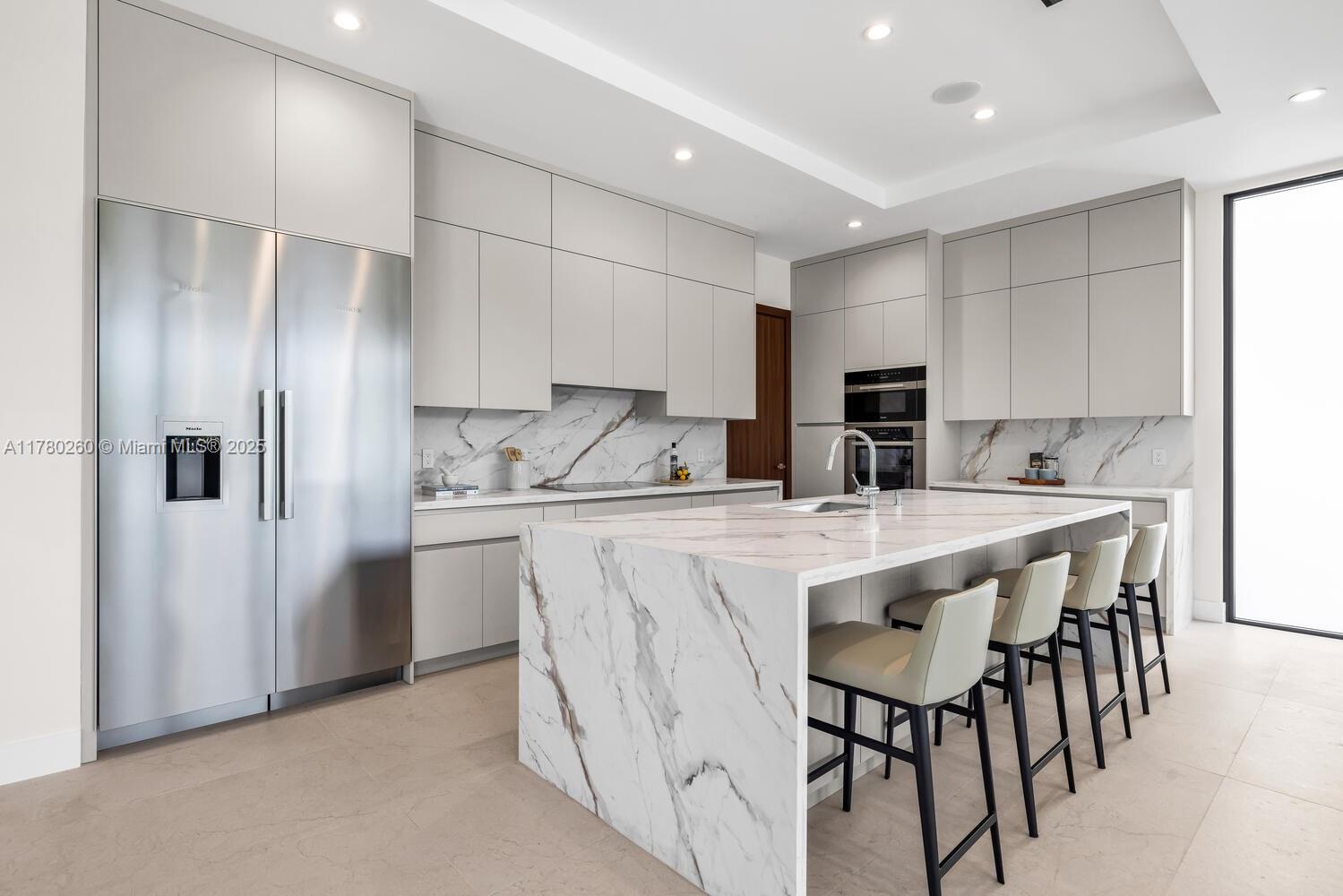 AQUA MARINE - Residential