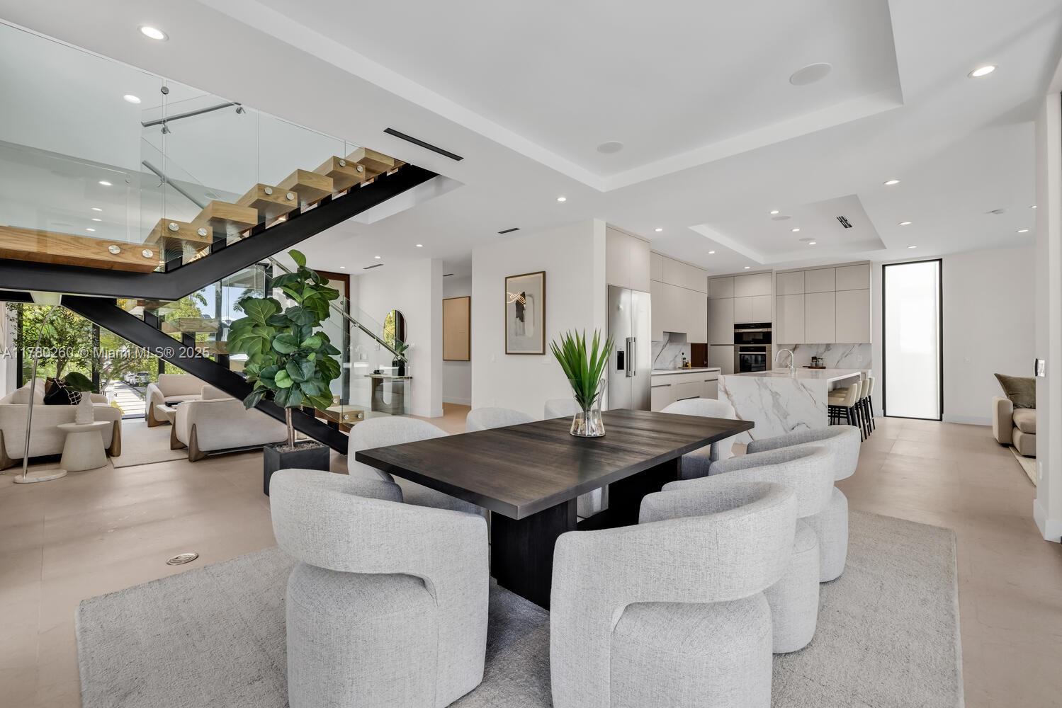 AQUA MARINE - Residential