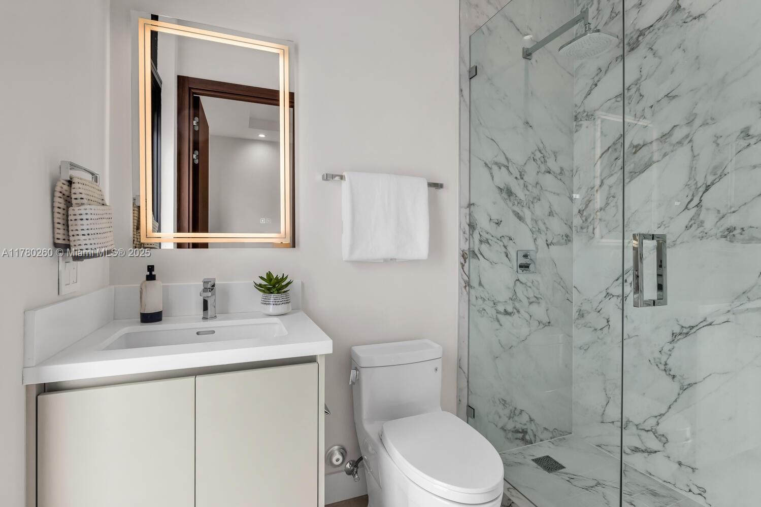 AQUA MARINE - Residential