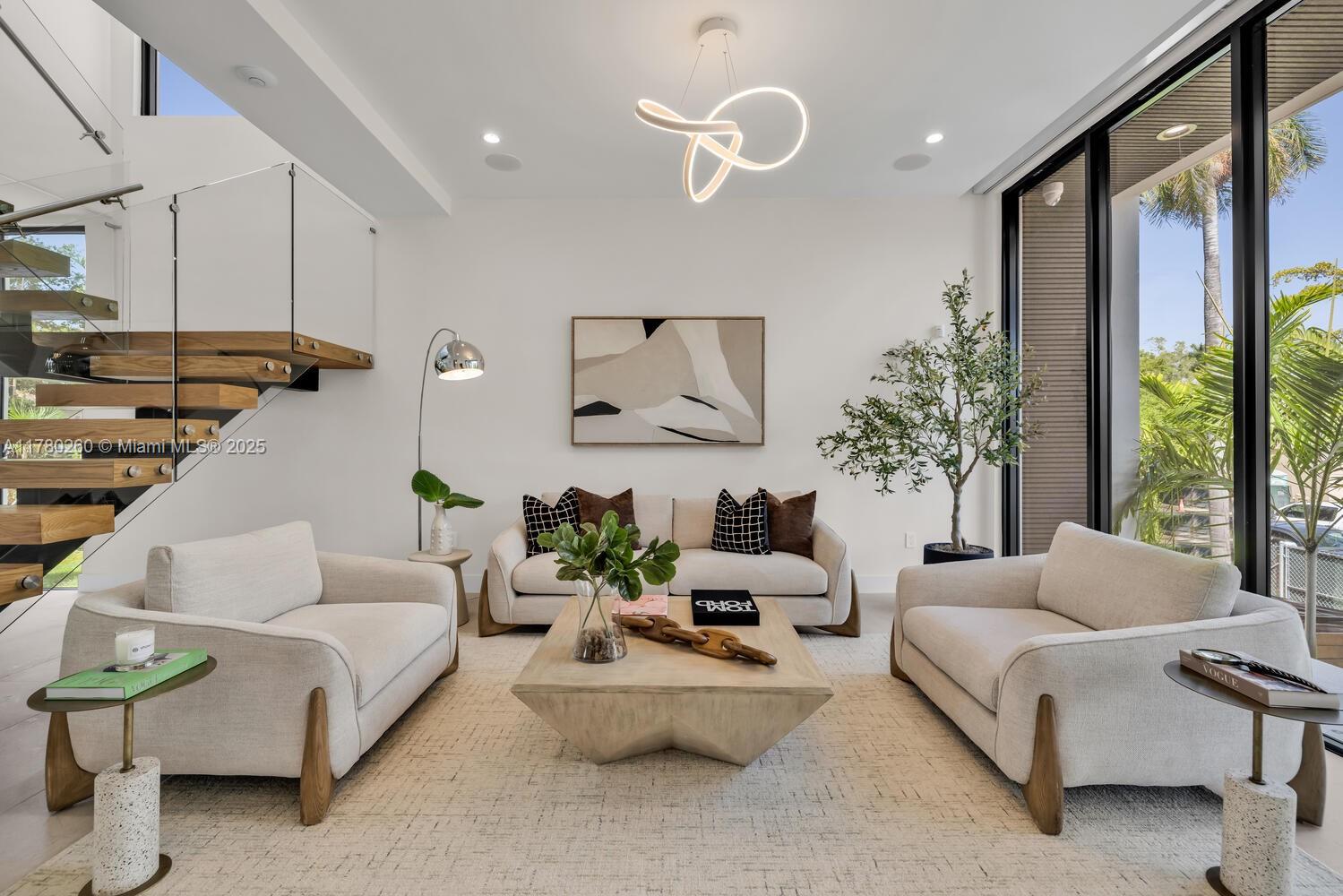 AQUA MARINE - Residential