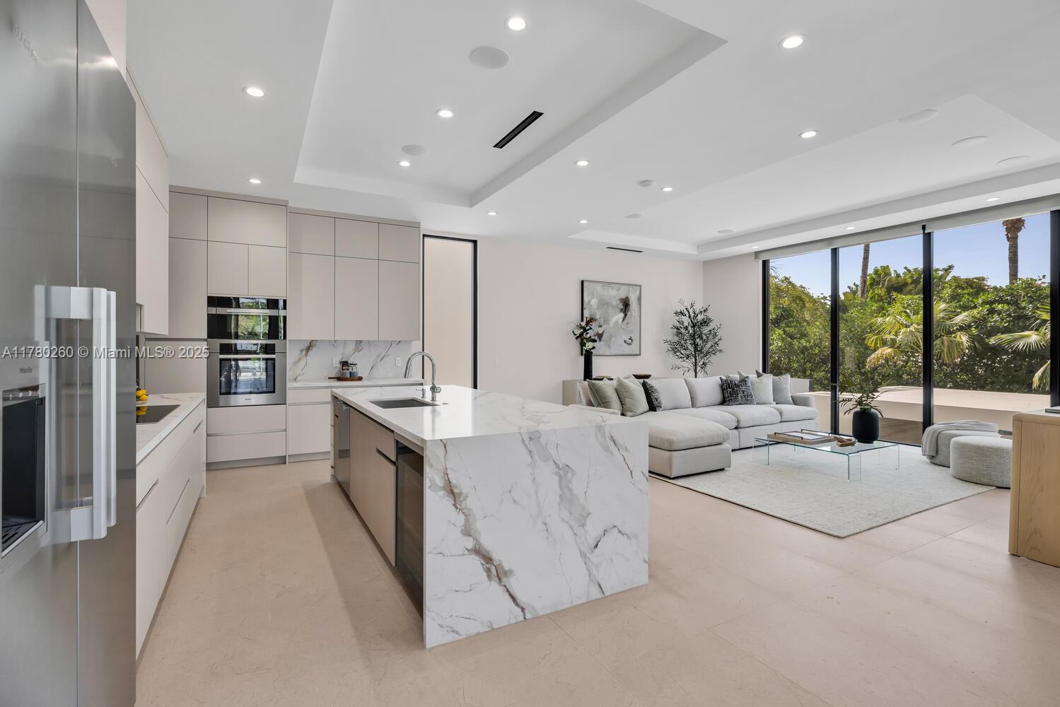 AQUA MARINE - Residential