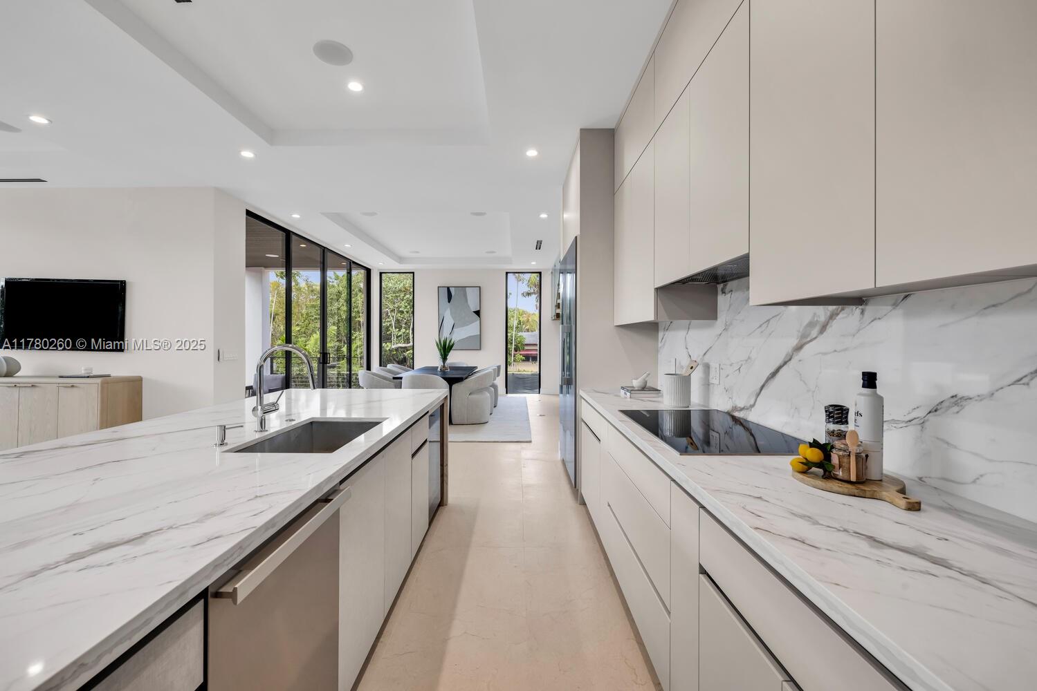 AQUA MARINE - Residential