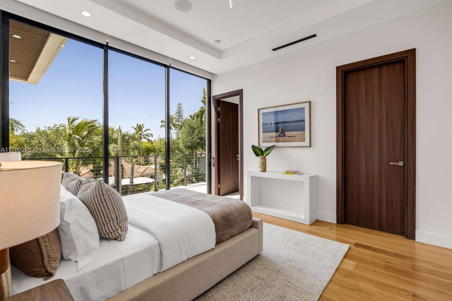 AQUA MARINE - Residential