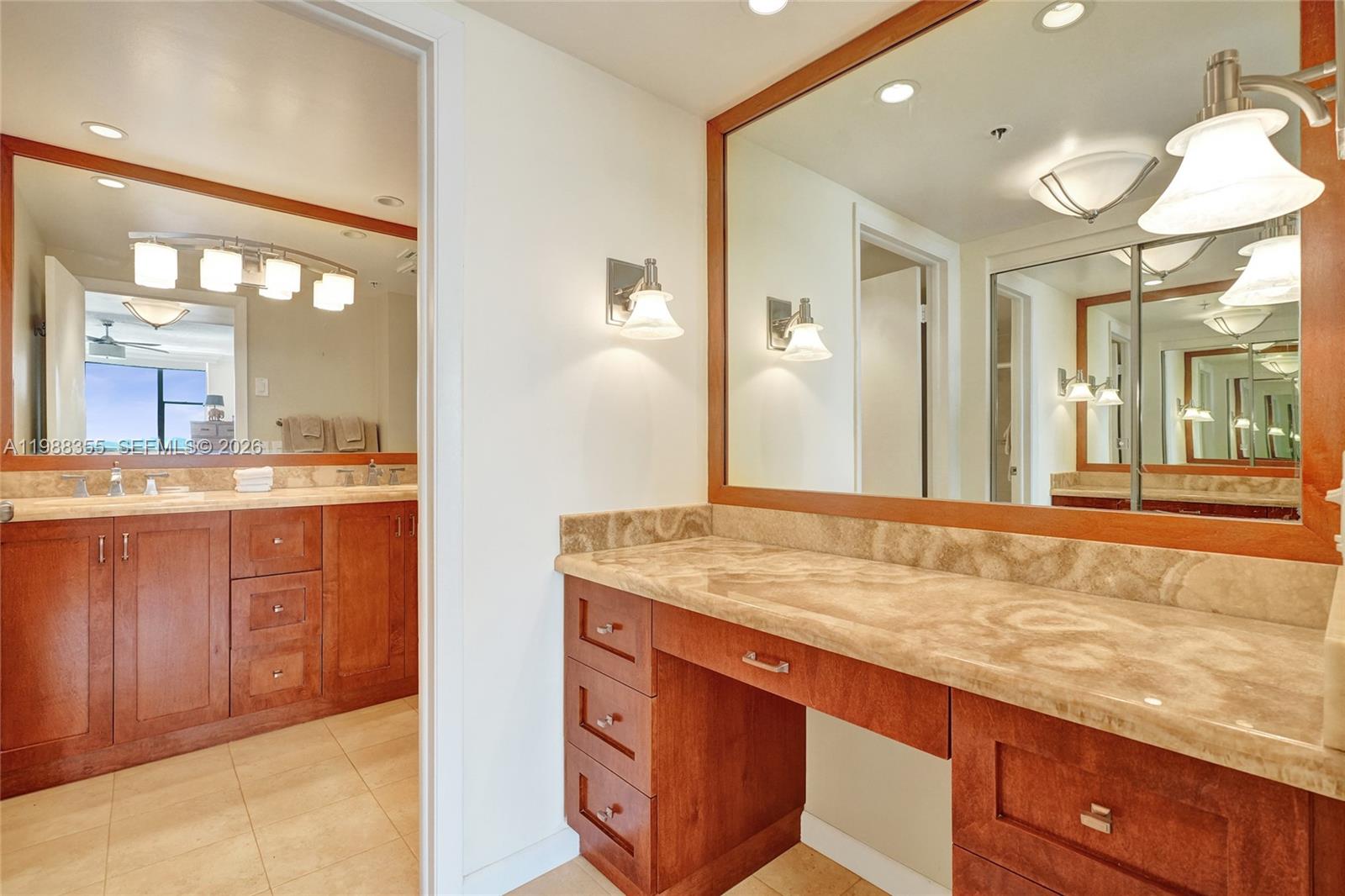 HILLCREST EAST NO 26 COND - Residential