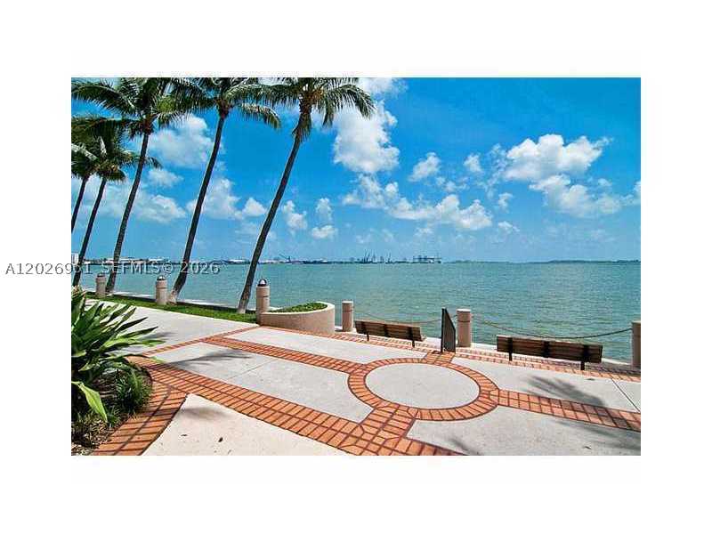 540 Brickell Key Dr 410