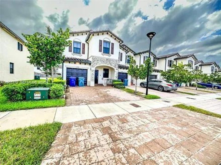Stunning corner townhouse with no carpet.  Features 3 bedrooms and 2.5 bathrooms, and is one of the largest units in the community.  Parking for up to 4 vehicles, plus ample guest parking.