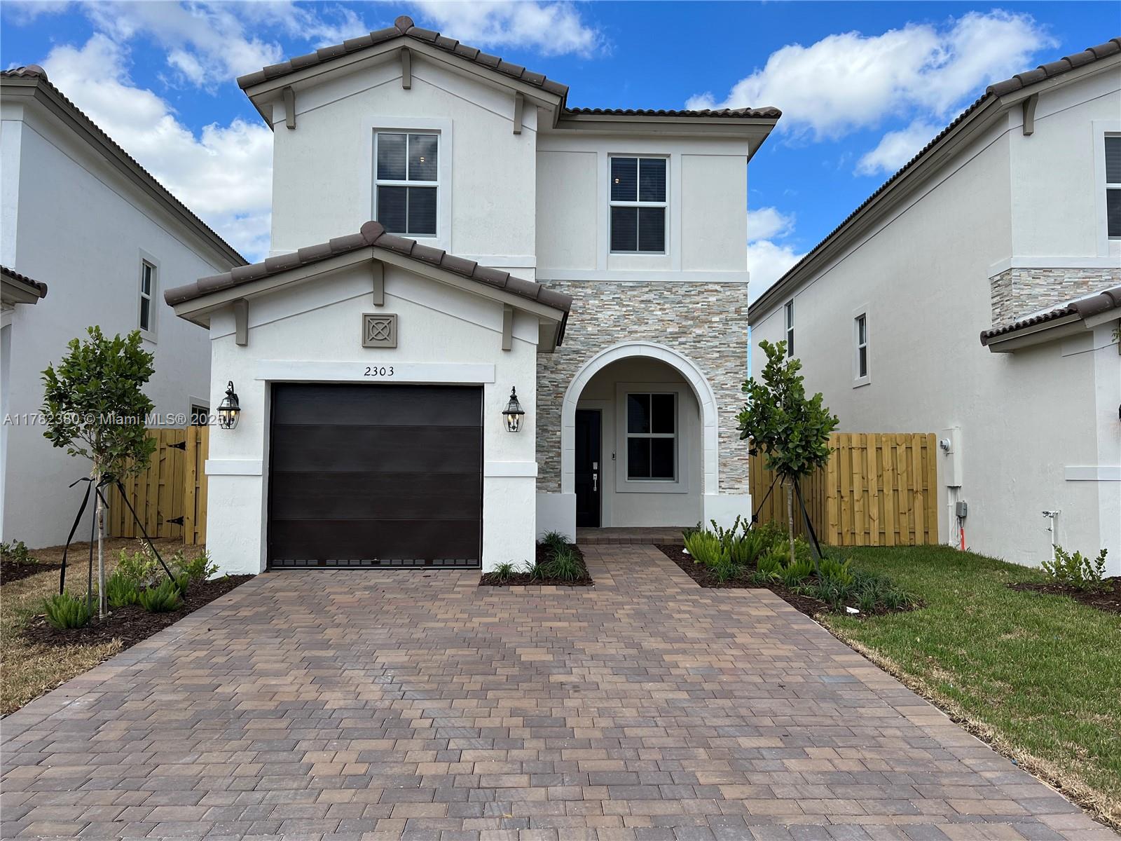 2303 NW 131th Circle 2303