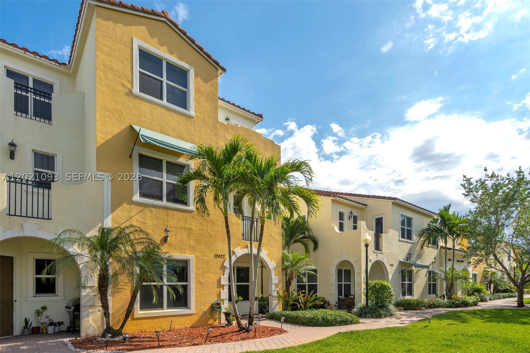 12427 NW 18th Ct