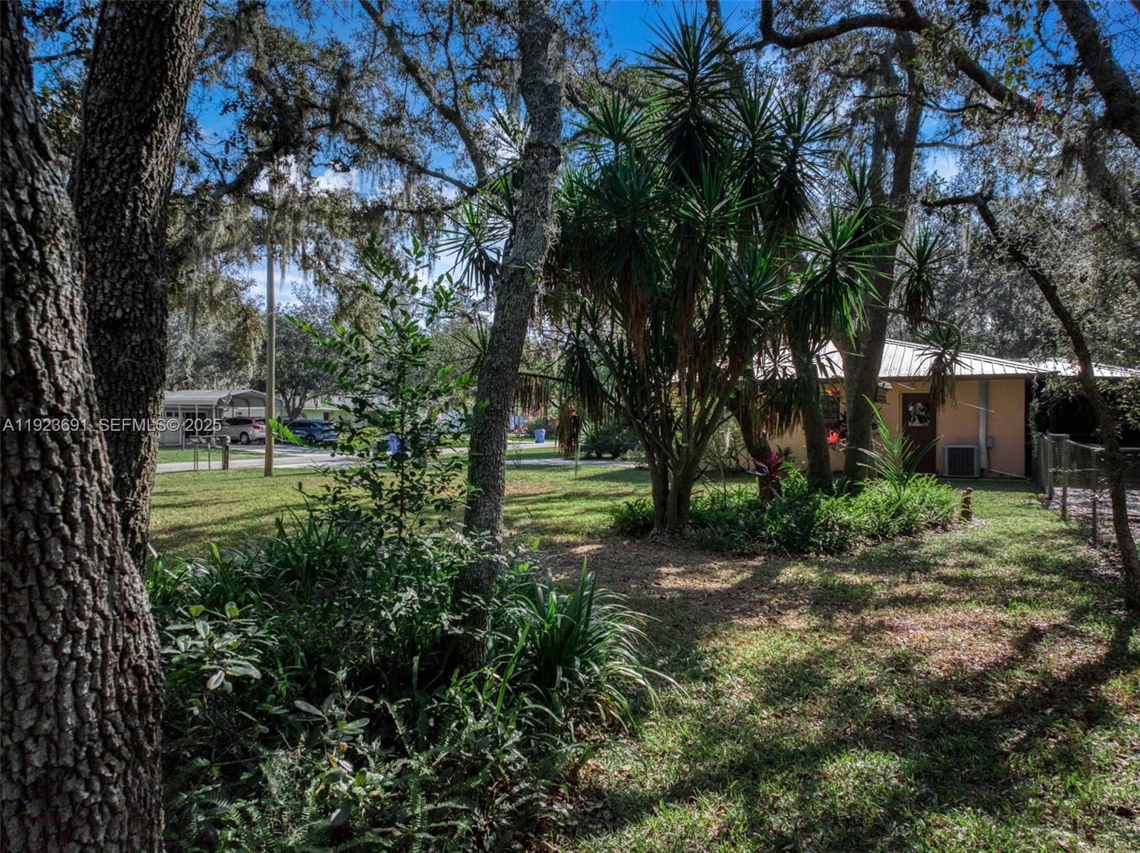 Avon Park Lakes - Residential