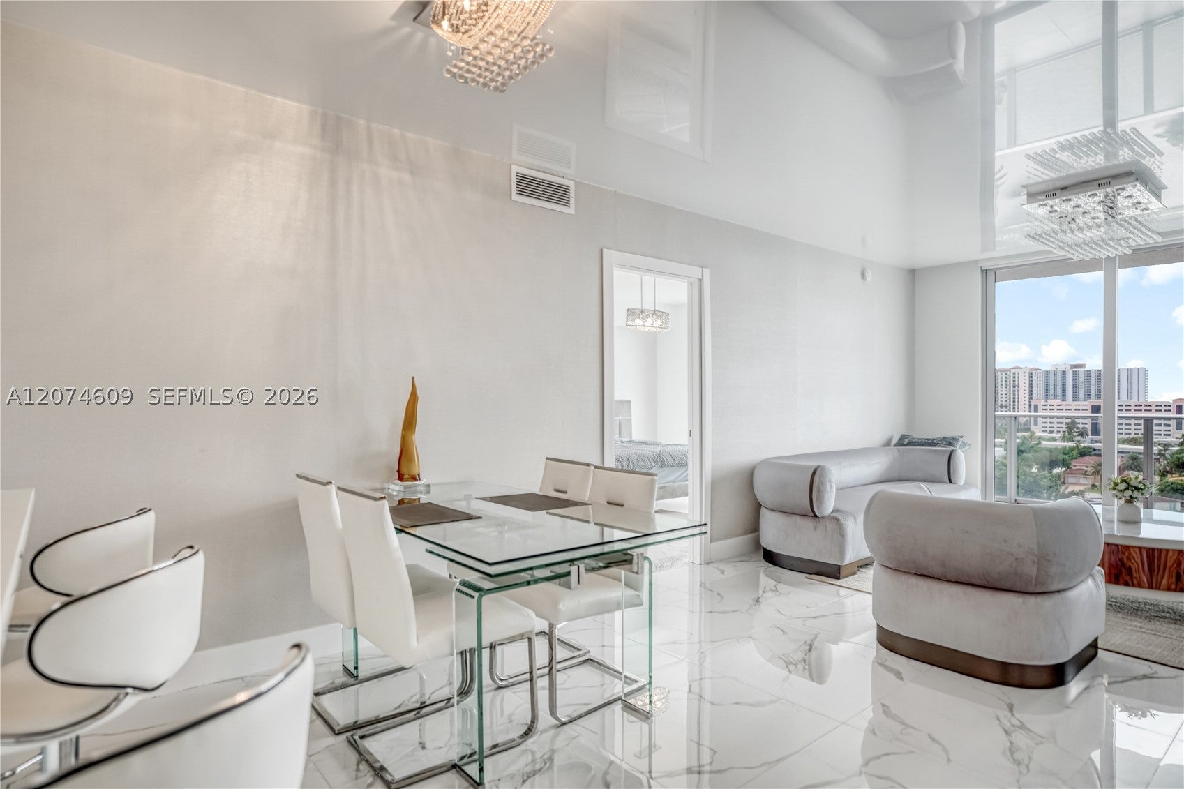 330 Sunny Isles Blvd 5-906