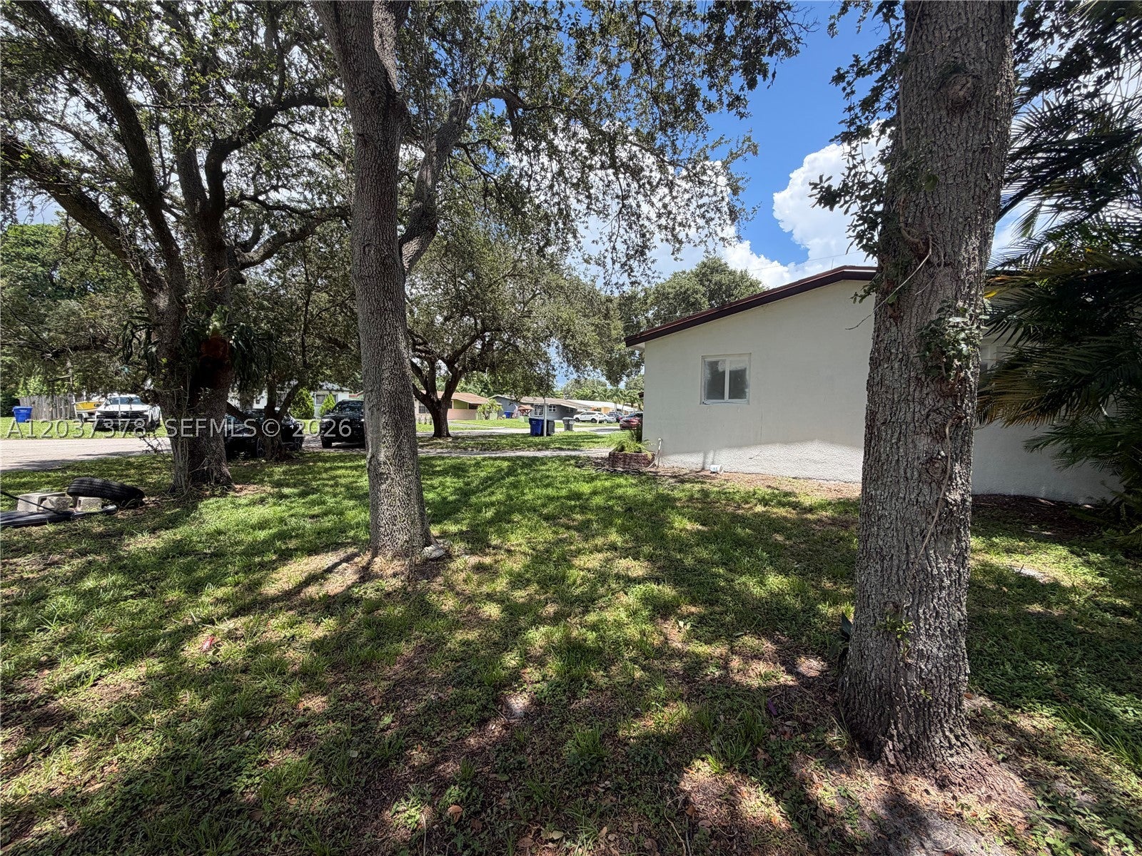 6570 Liberty St, Hollywood FL 33024