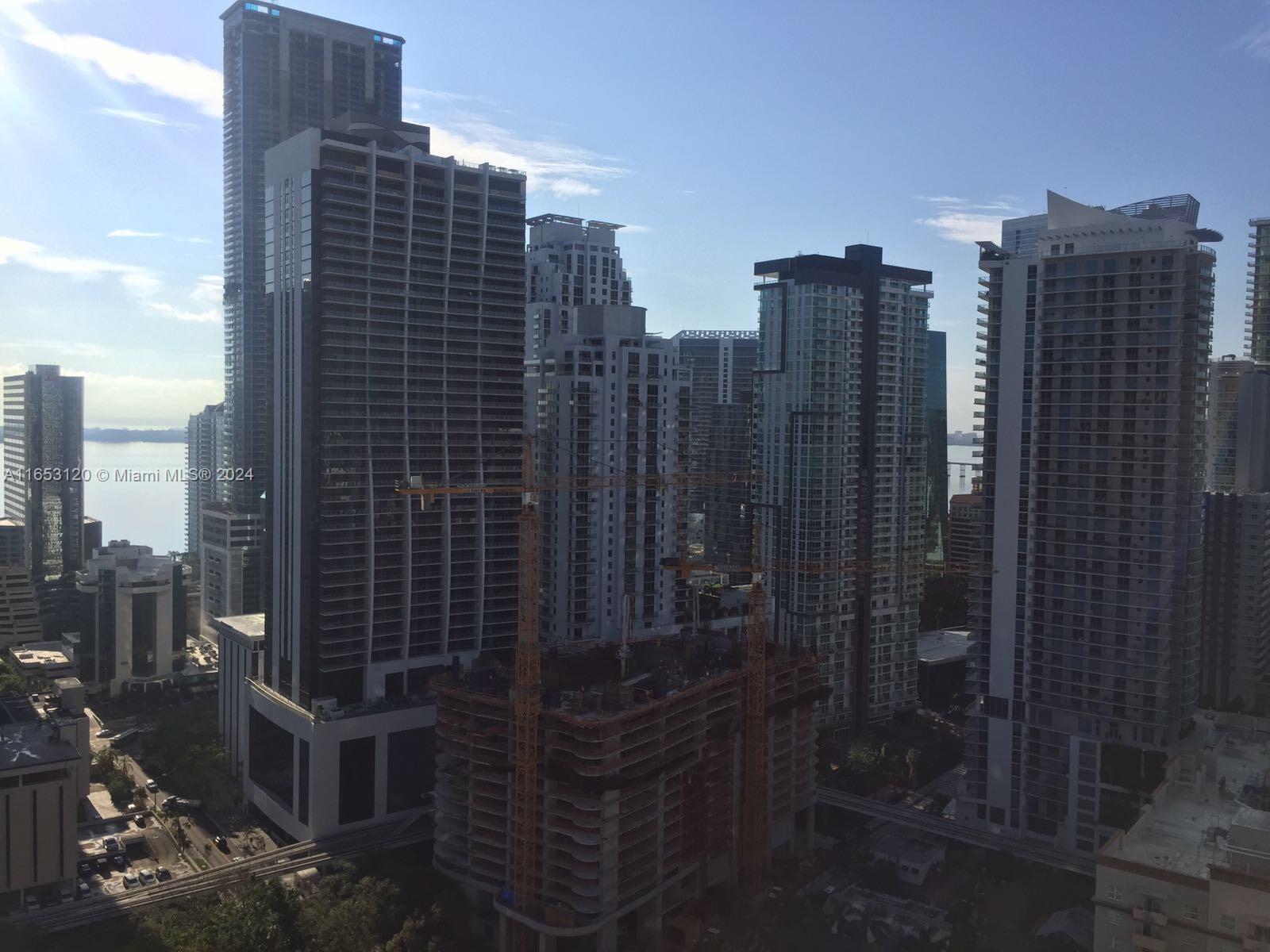 BRICKELL HEIGHTS WEST CON - Residential