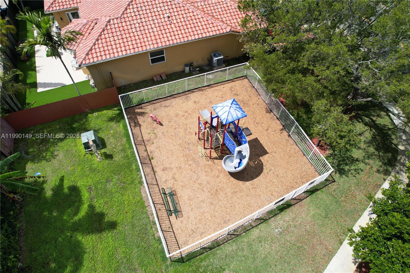 BELLAGIO AT VIZCAYA - Residential