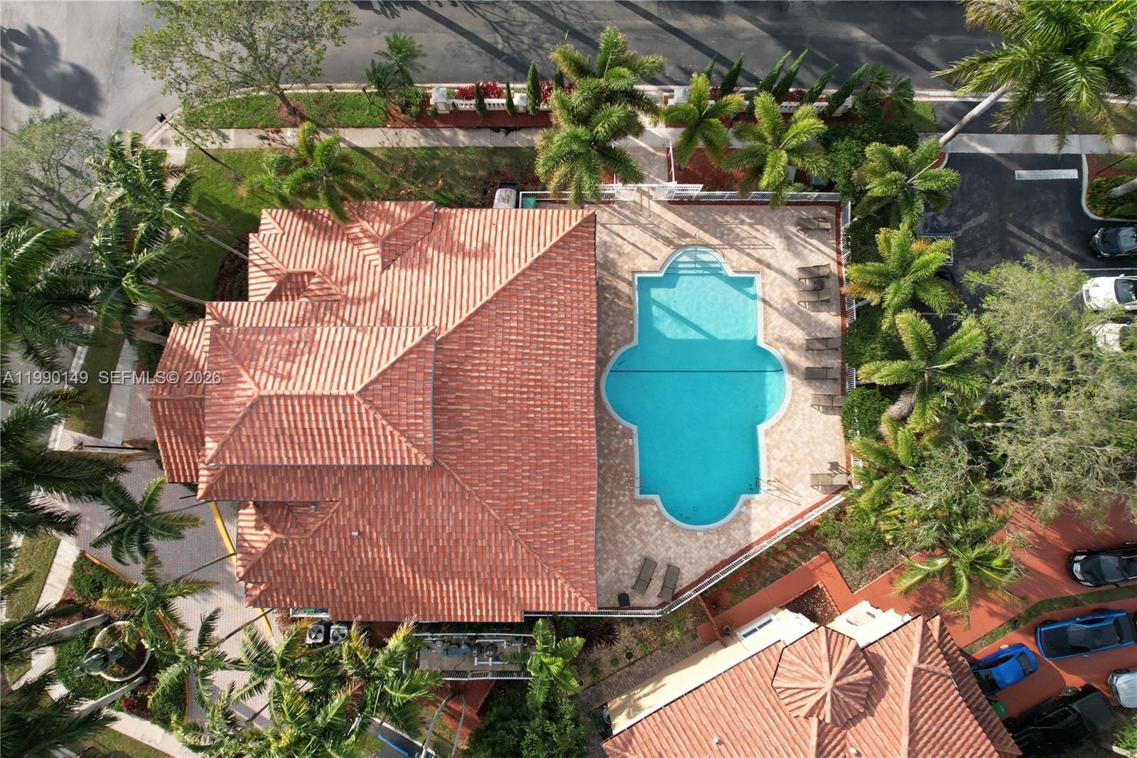 BELLAGIO AT VIZCAYA - Residential