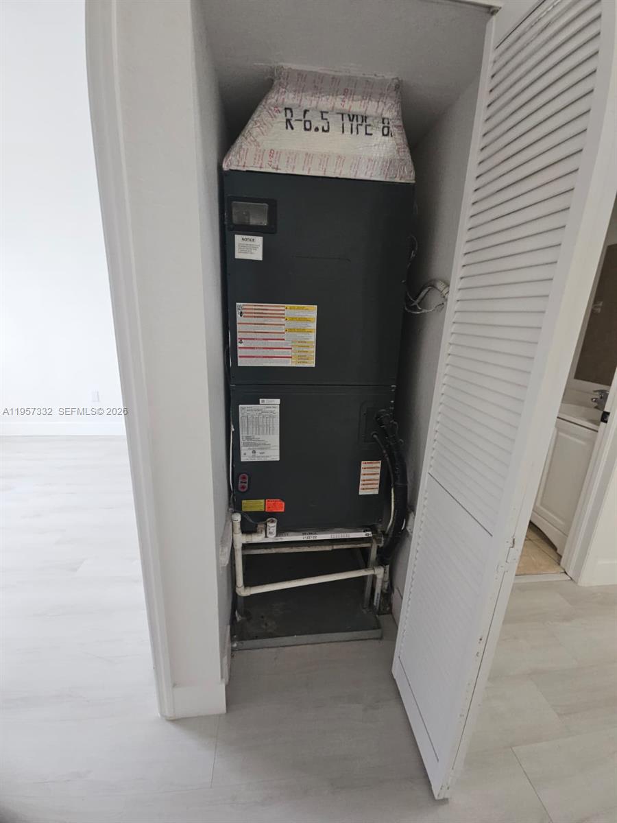 EUREKA PALM GARDEN - Residential