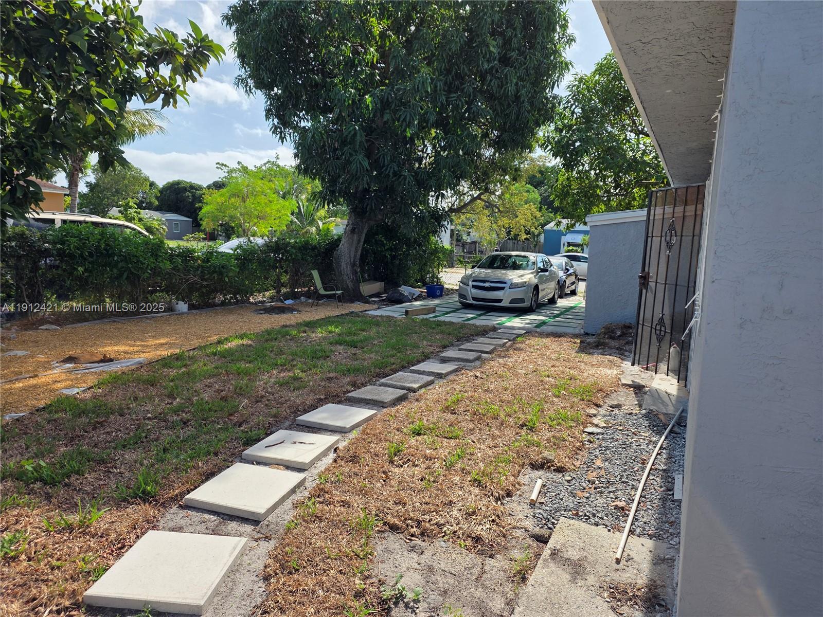 GOLFVIEW HEIGHTS 8 - Residential Lease