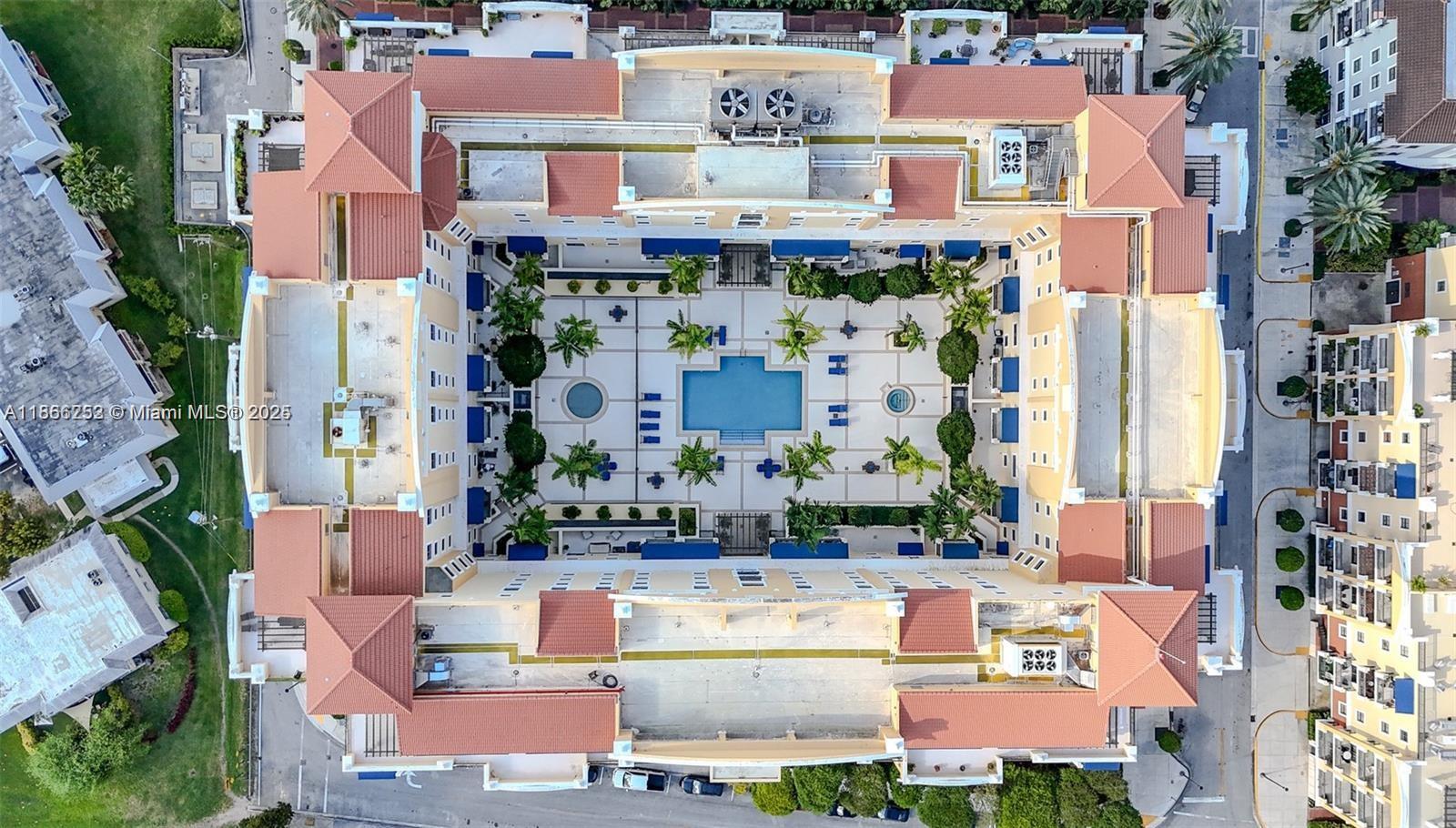 COLONNADE AT DADELAND SW - Residential