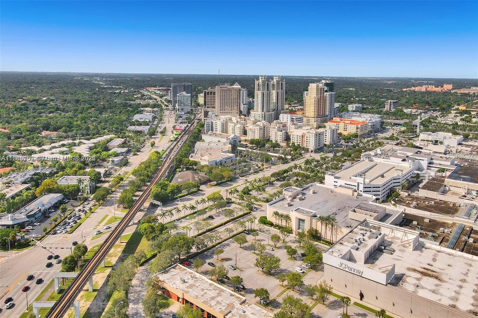 COLONNADE AT DADELAND SW - Residential