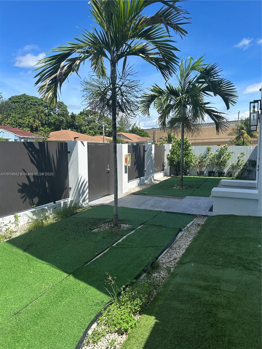 BAY VISTA PARK AMD PL - Residential Lease