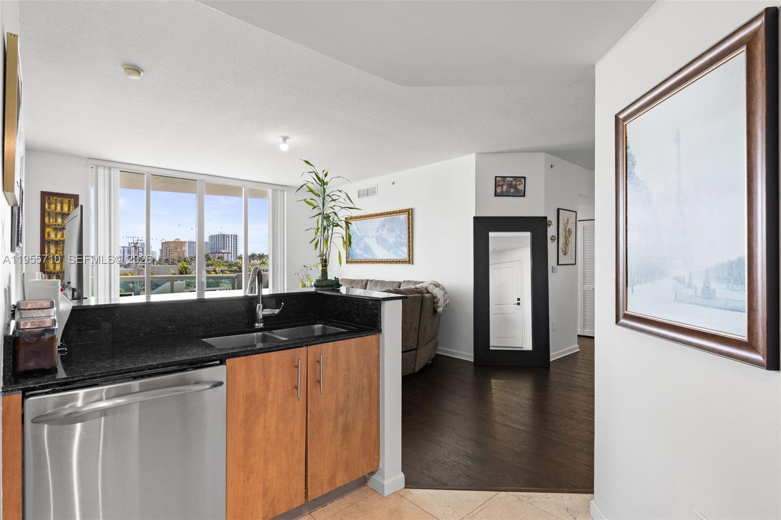 ¤360 CONDO B - Residential