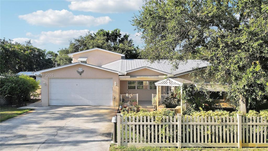 Photo of 1030 SW 31st St, Palm City, FL 34990 (MLS # A11845672)