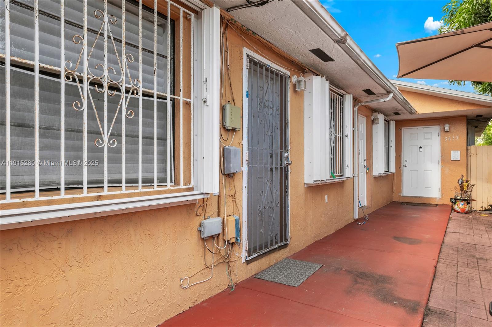 W D SANFORDS - Residential Income