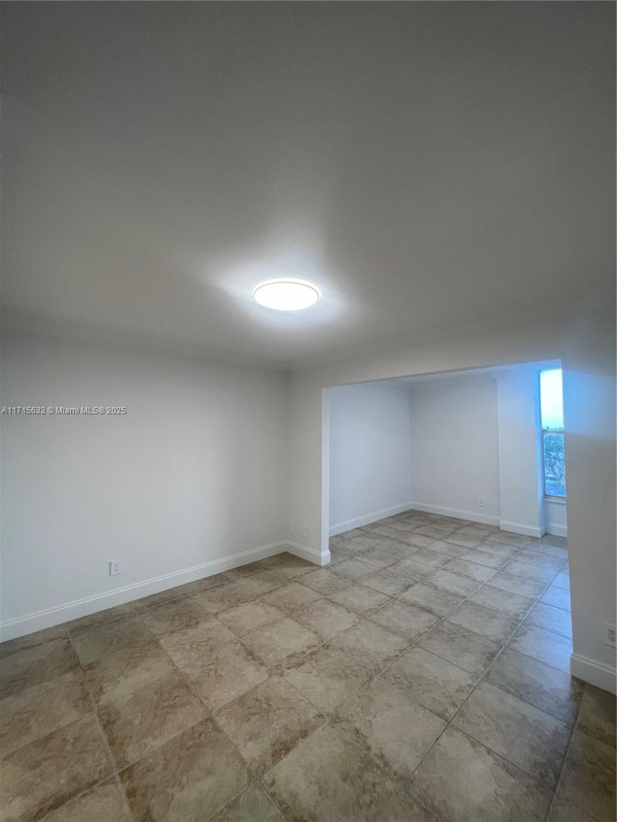KEYSTONE TOWERS CONDO - Residential