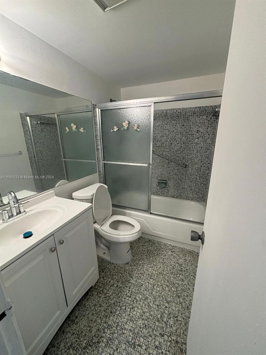 SALISBURY CONDOS - Residential Lease