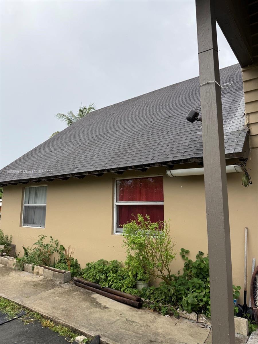 1801 Gardenia Rd