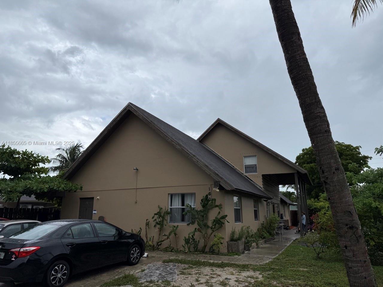 1801 Gardenia Rd