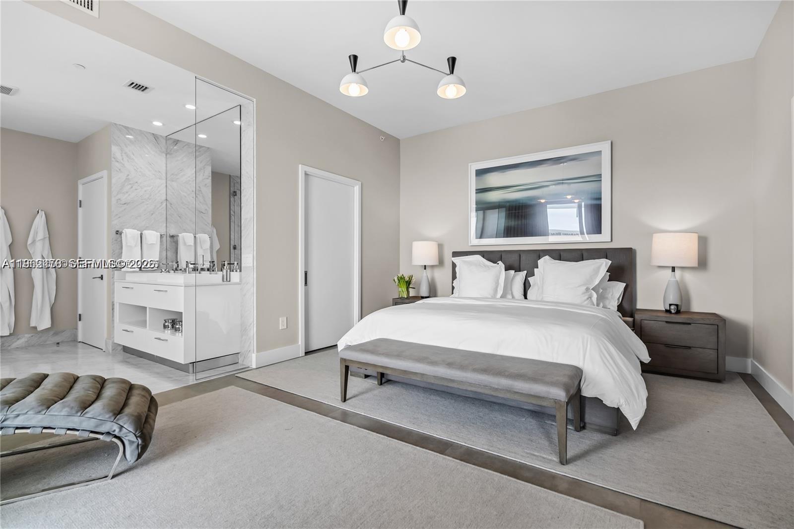 PARAISO BAY CONDO - Residential