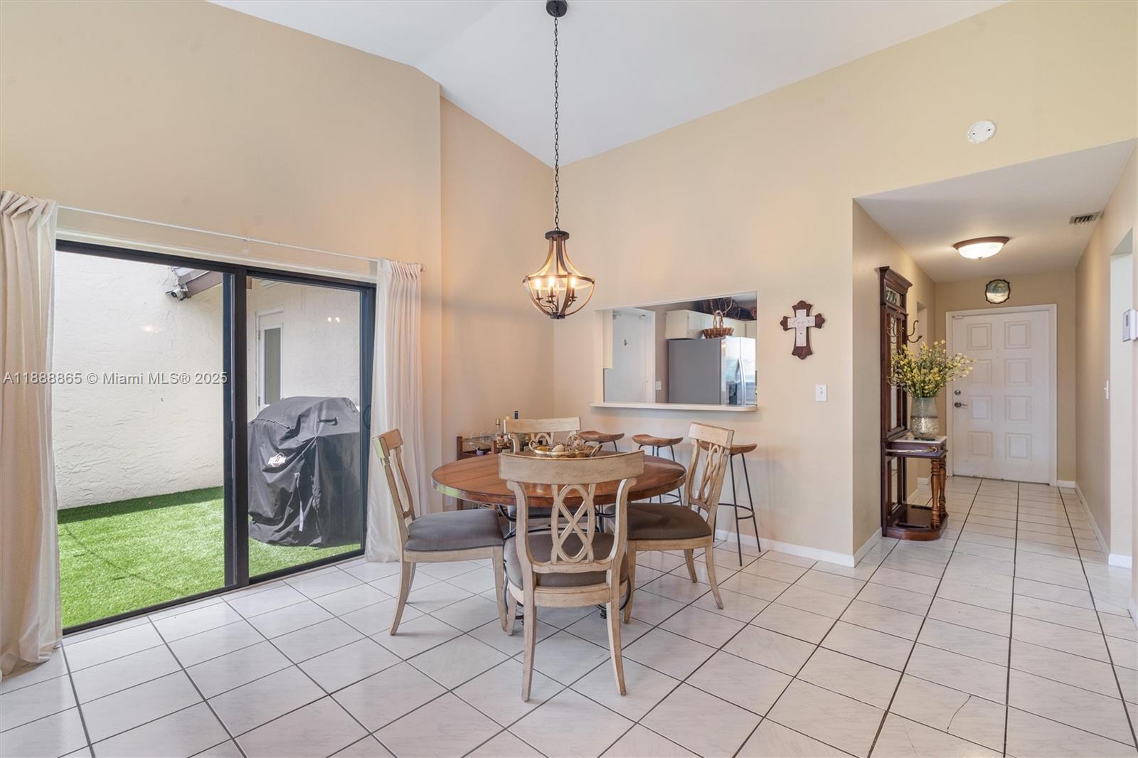 VENETIAN LAKES CONDO - Residential