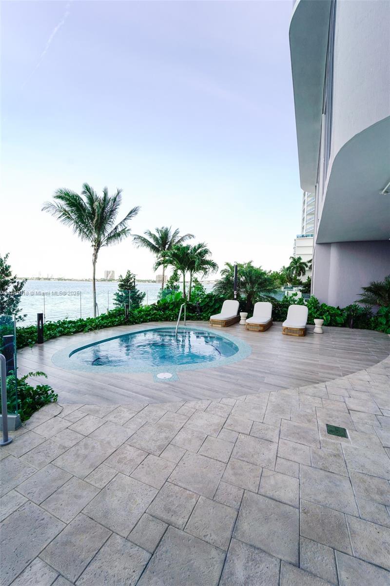 Aria Reserve Miami - Residential