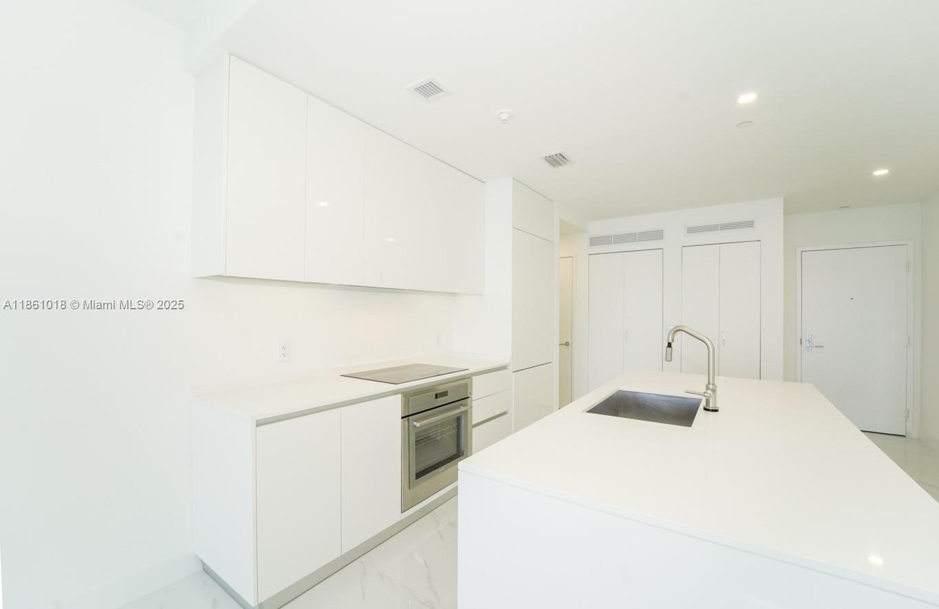 Aria Reserve Miami - Residential