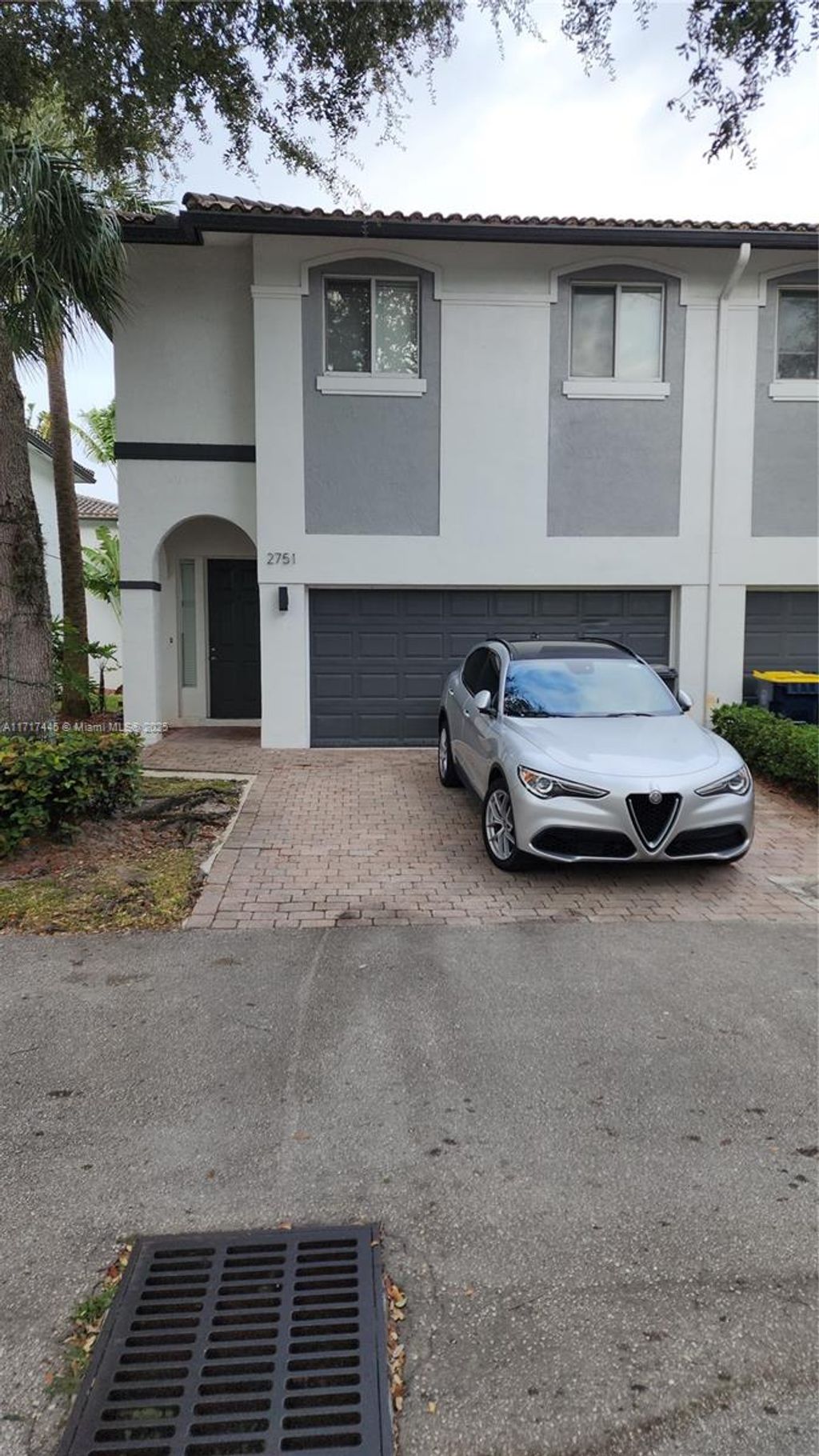 Photo of 2751 Treasure Cove Cir #43, Dania Beach, FL 33312 (MLS # A11717445)