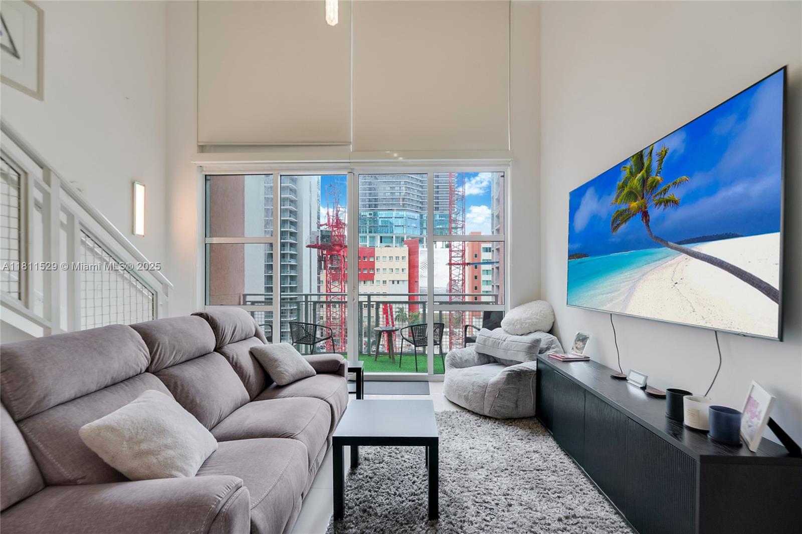 VIZCAYNE NORTH CONDO - Residential