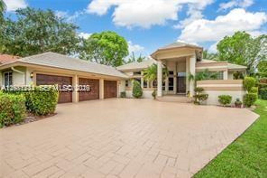 Photo of 1884 Classic Dr #1884, Coral Springs, FL 33071 (MLS # A11981244)