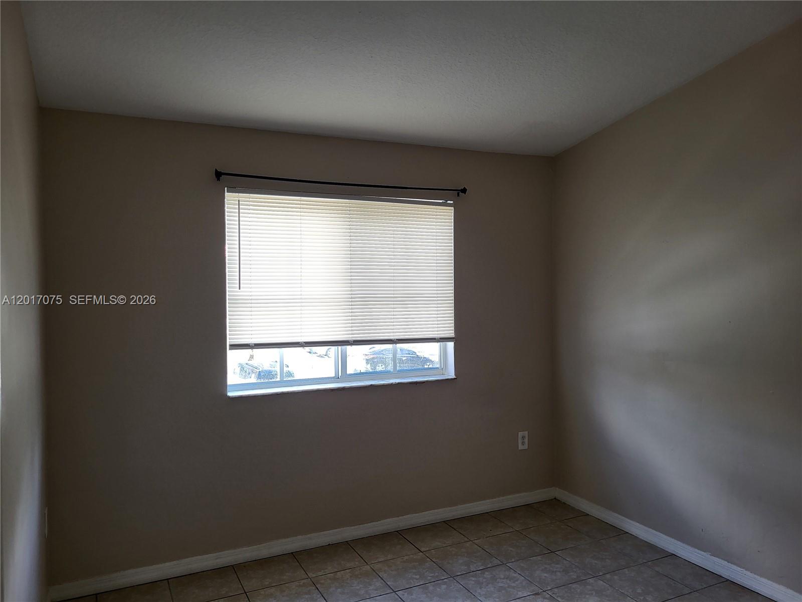 VENETIA GARDENS SOUTH CON - Residential
