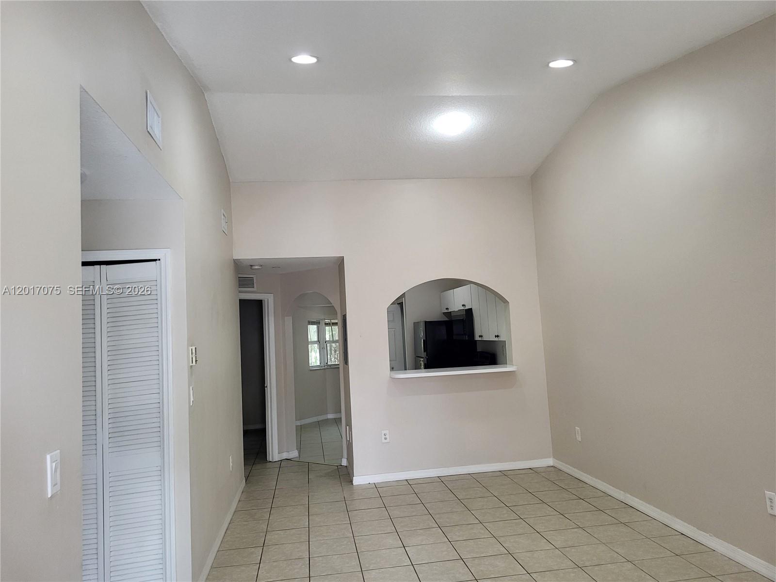 VENETIA GARDENS SOUTH CON - Residential