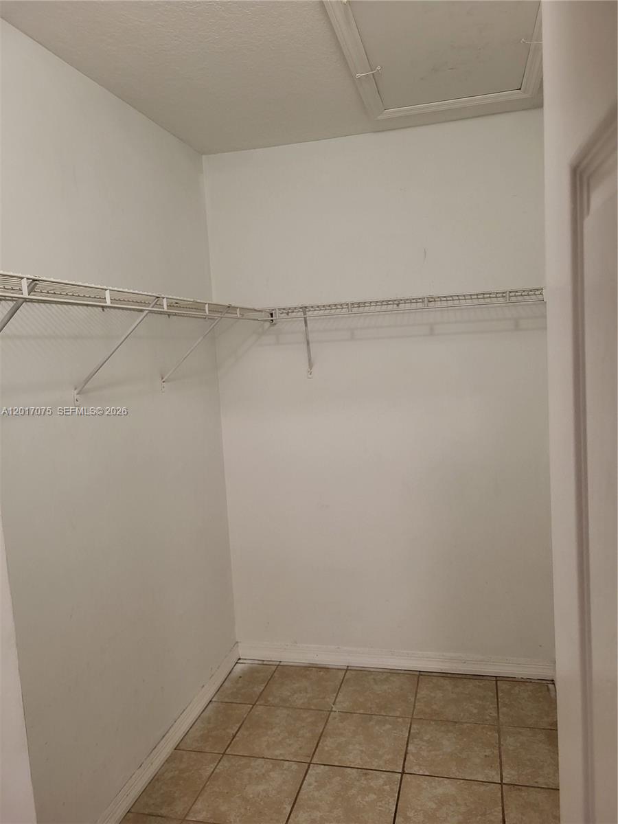 VENETIA GARDENS SOUTH CON - Residential
