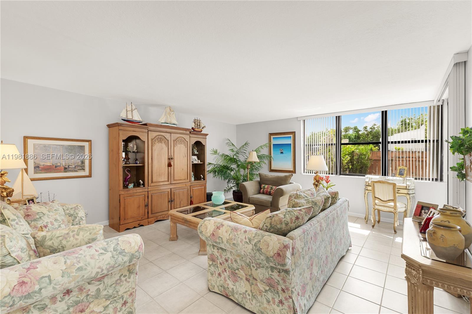 SOUTHVIEW AT AVENTURA CON - Residential