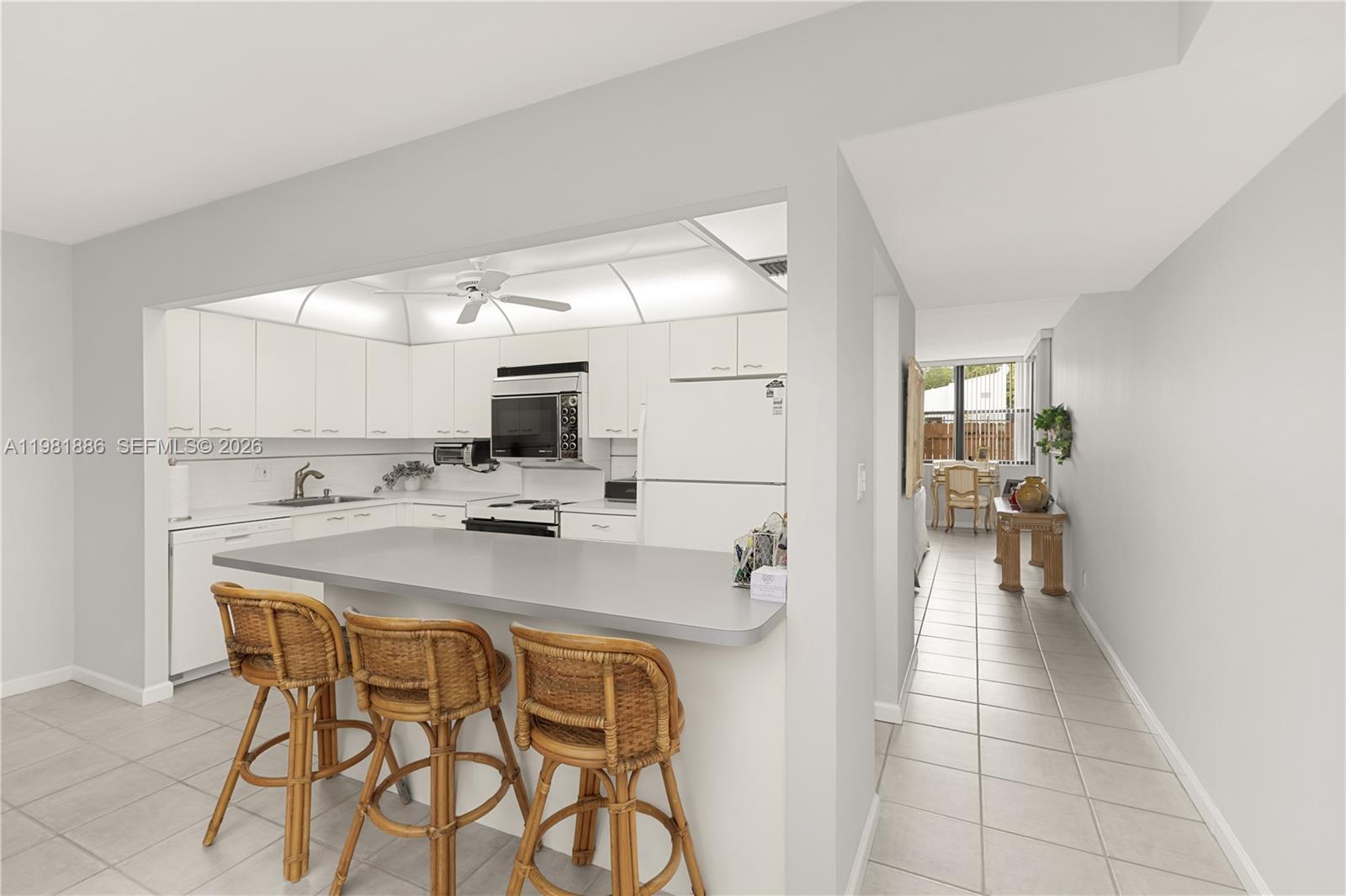 SOUTHVIEW AT AVENTURA CON - Residential