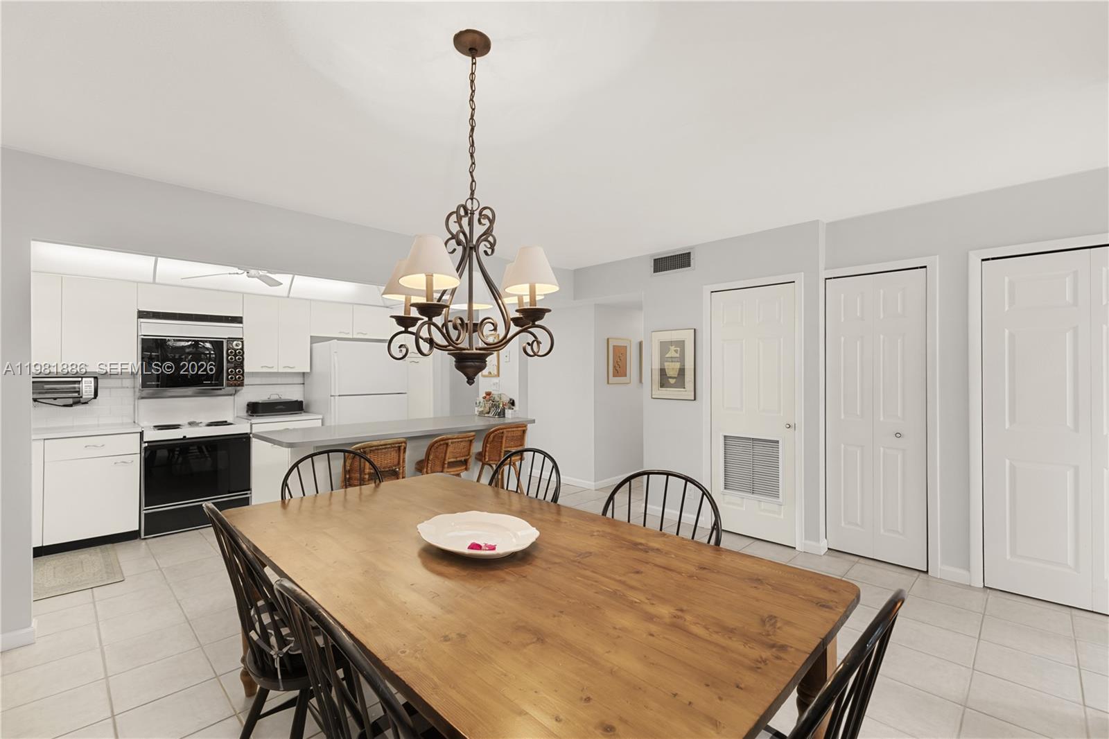 SOUTHVIEW AT AVENTURA CON - Residential