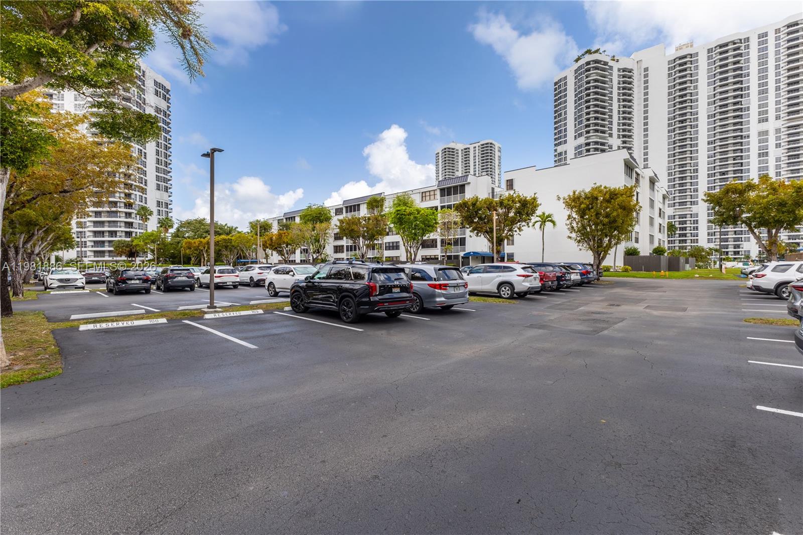 SOUTHVIEW AT AVENTURA CON - Residential