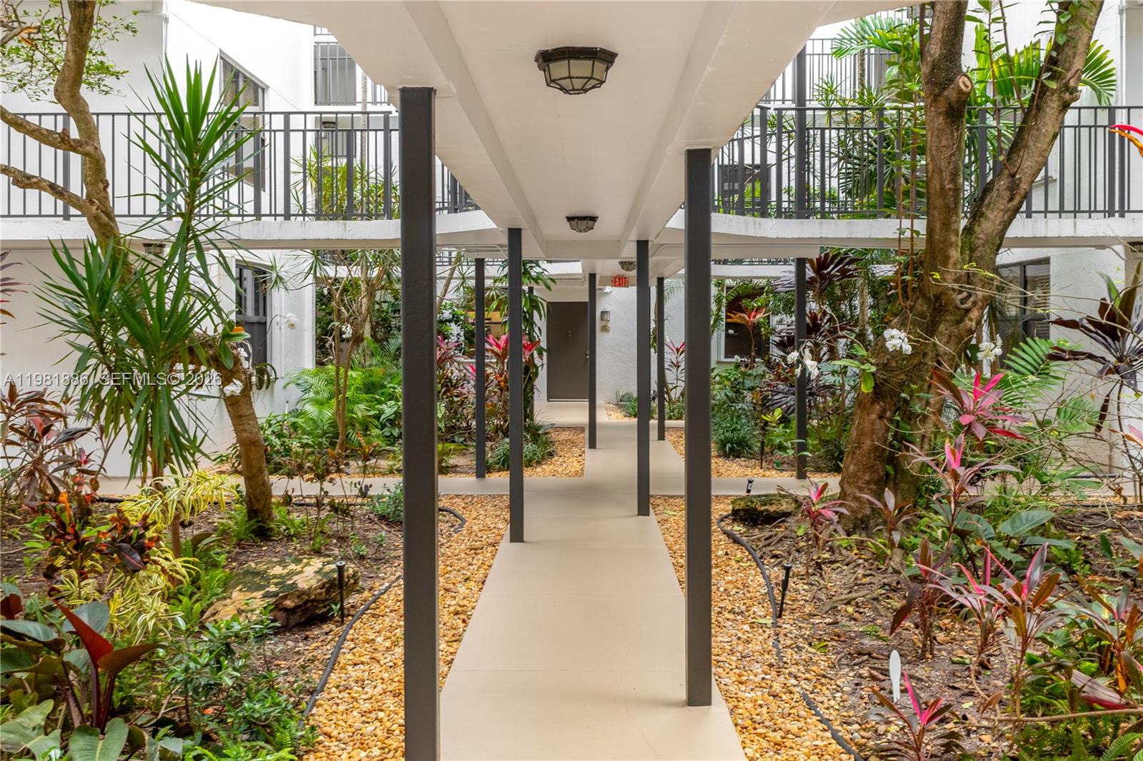 SOUTHVIEW AT AVENTURA CON - Residential