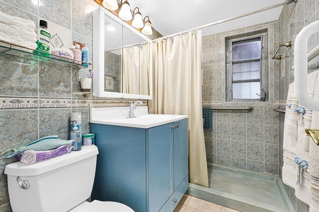 SUN-TAN VILLAGE SEC 4 - Residential